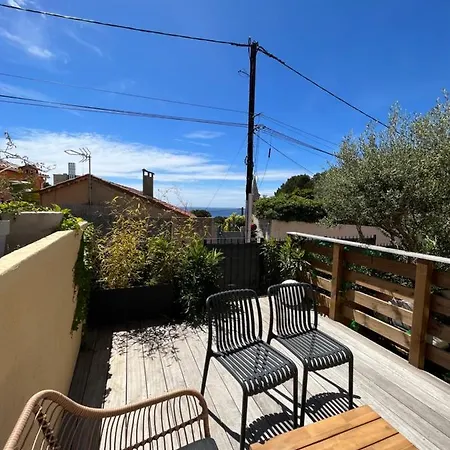 Avec Jardin, Presqu'ile De Giens Hyères