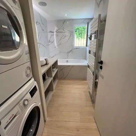 Lägenhet Avec Jardin, Presqu'ile De Giens Hyères