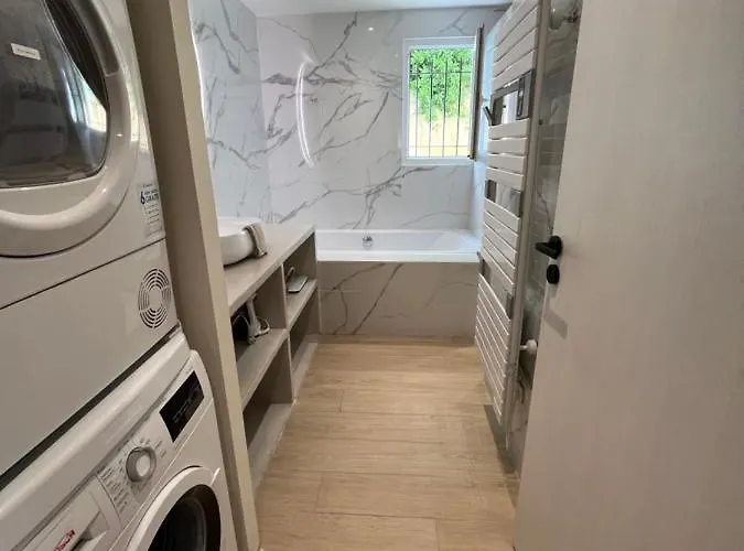 Lejlighed Avec Jardin, Presqu'ile De Giens Hyères